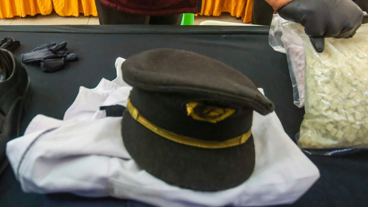 Airport Worker Under Investigation in Malaysia Airlines Pilot Drug Case