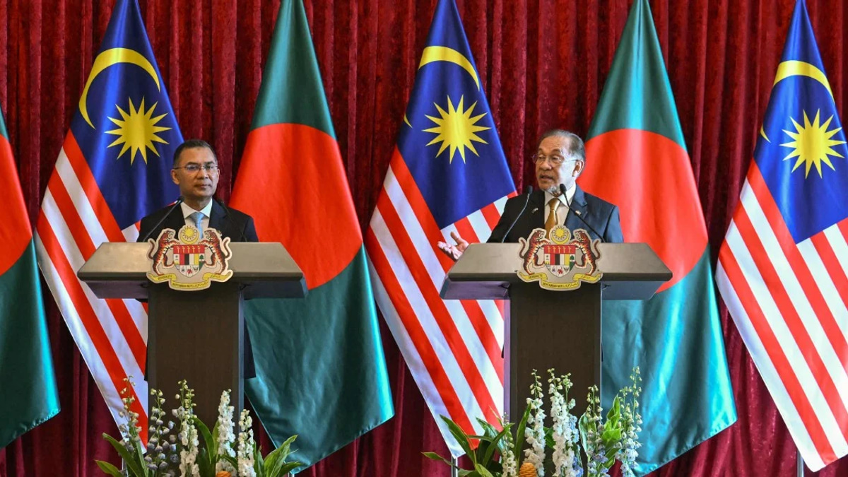 Anwar Vows Crackdown on Abuse of Bangladeshi Workers in Malaysia