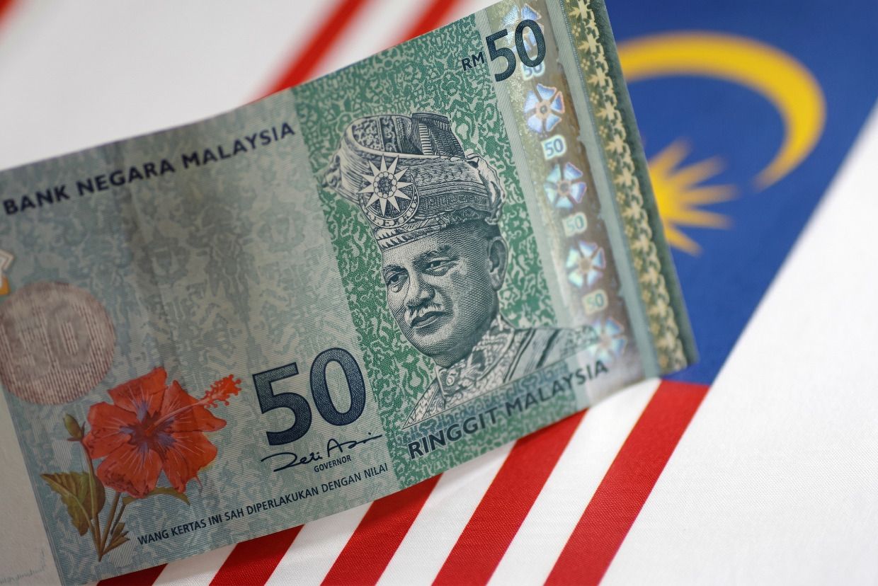 Ringgit Set for Recovery as Malaysia Tightens Capital Flow Measures