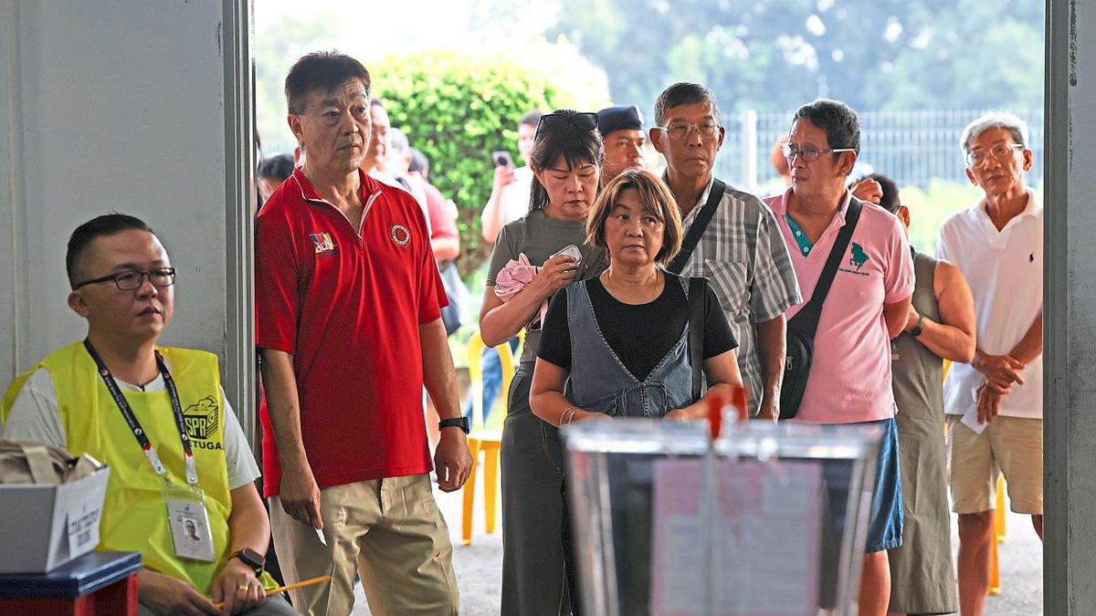 The Age of the Political Frenemy: Understanding Malaysia's Blurred Lines Between Alliance and Opposition