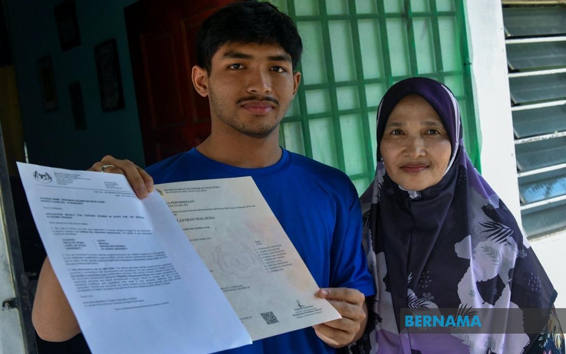 MARA Steps In to Fund Al-Azhar Medical Dream for Orphaned Student