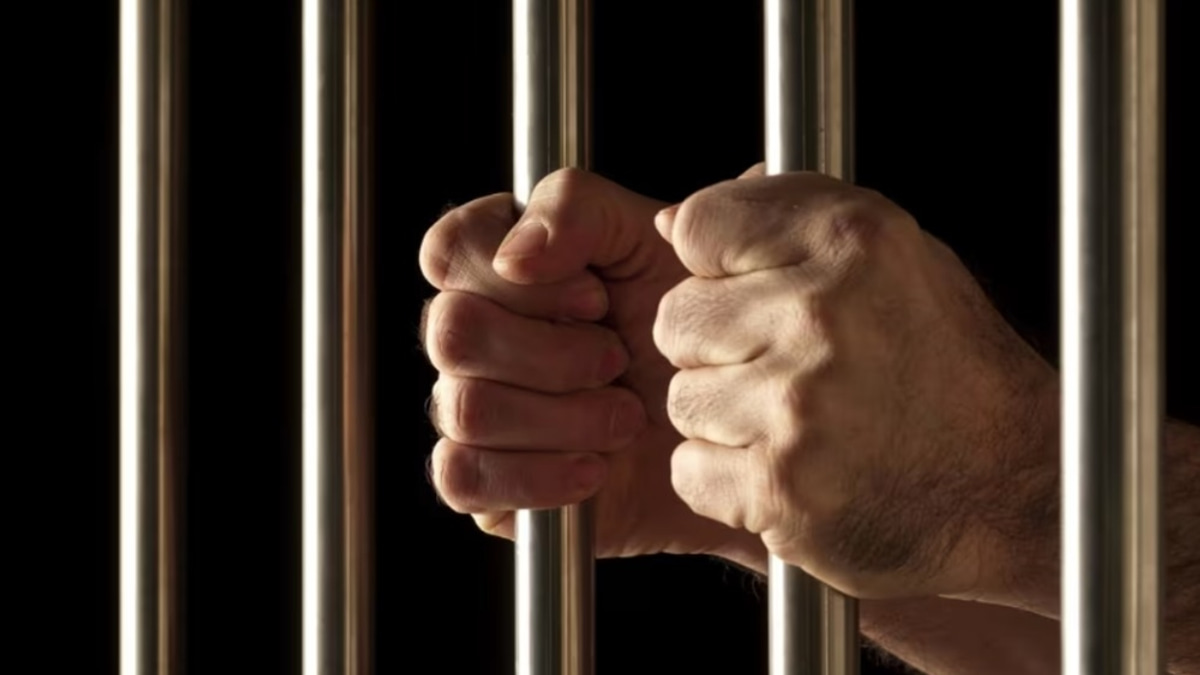 Former unit trust consultant sentenced to 18 months imprisonment and RM2 million fine for investment fraud