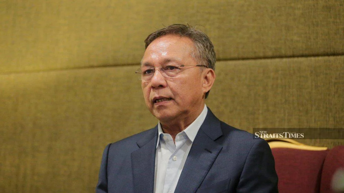 Former Johor MB Hasni Mohammad Excluded from State Polls Slate, Signals Possible Federal Election Pivot