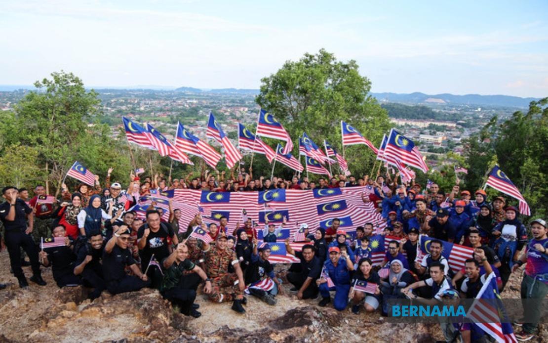 300 Personnel and Media Join Patriotic Summit Event in Terengganu