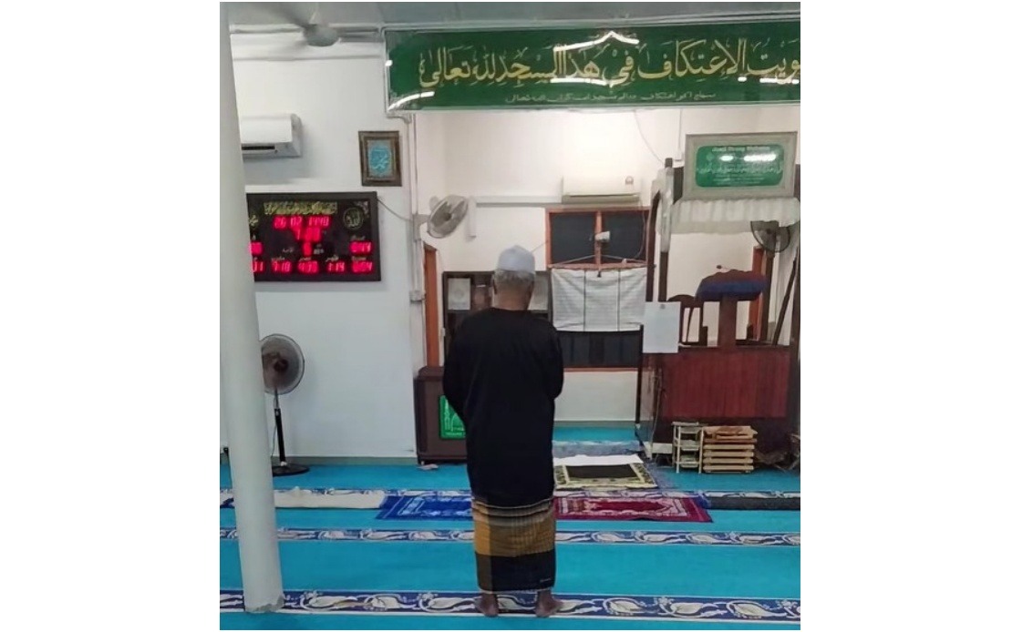 Mersing Mosque Draws Attention Over Low Attendance, But Village Leader Says Management Remains Active