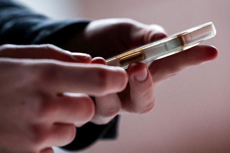 Tech Giants Face Mounting Legal Pressure Over Child Safety Claims Across U.S. Courts