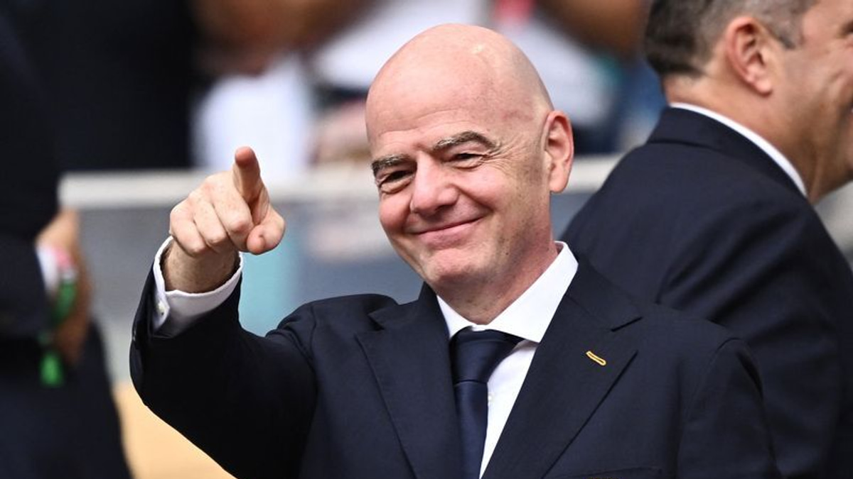 FIFA's 'Inclusive' World Cup Promise Undermined by U.S. Visa Barriers, Rights Groups Warn