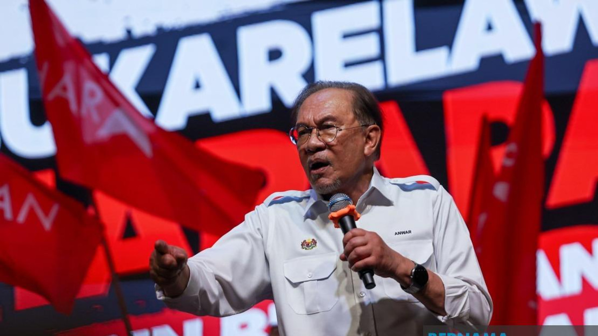 DAP Respects Malay Rights, Says Anwar As He Charts Middle Path For Unity Government