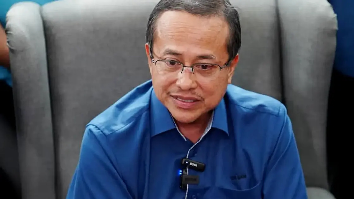 Sanusi free to campaign in Negeri Sembilan, says Samsuri despite Zahid's objections