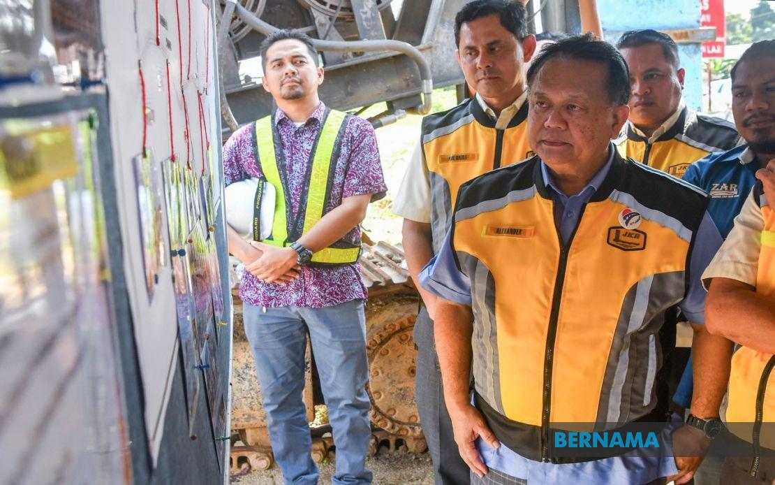 Works Ministry Intensifies Oversight of 50 Delayed Projects Across Malaysia
