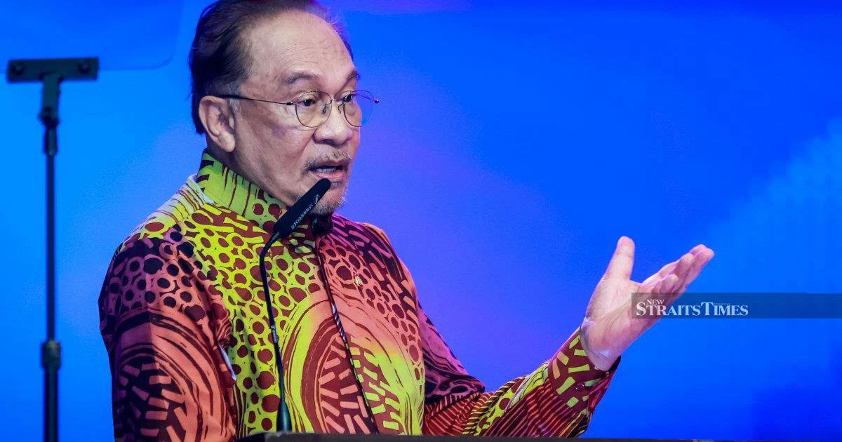 Anwar Criticises Double Standards in International Law Over Norway Missile Dispute