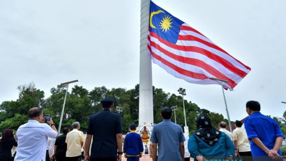 Sultan of Selangor Urges Malaysians to See Flag as Symbol of Shared Unity Beyond Ceremonies
