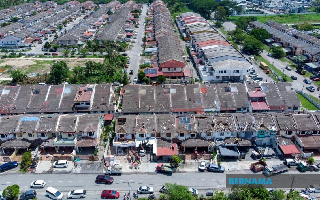 Police Seal Off Bercham Storm Zone to Deter Looting as Cleanup Continues