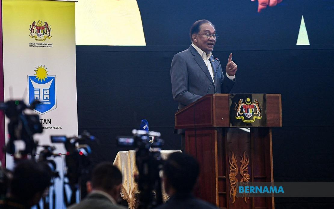 Anwar Acknowledges Criticism Over Stern Approach With Civil Servants