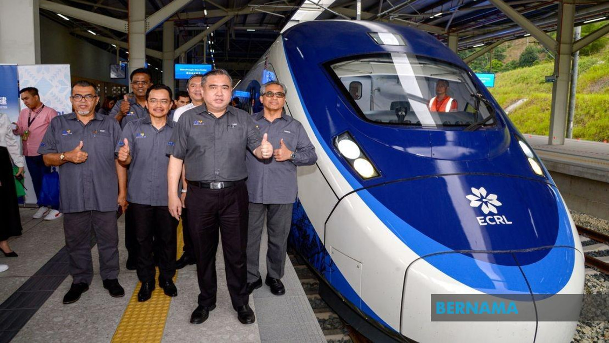 Transport Minister Eyes December Launch for Kota Bharu-Gombak ECRL Phase 1