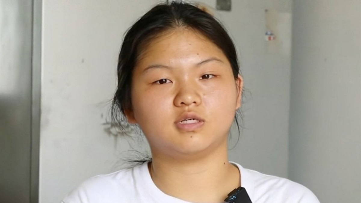 Chinese student's resilience shines as she declines aid after losing last relative