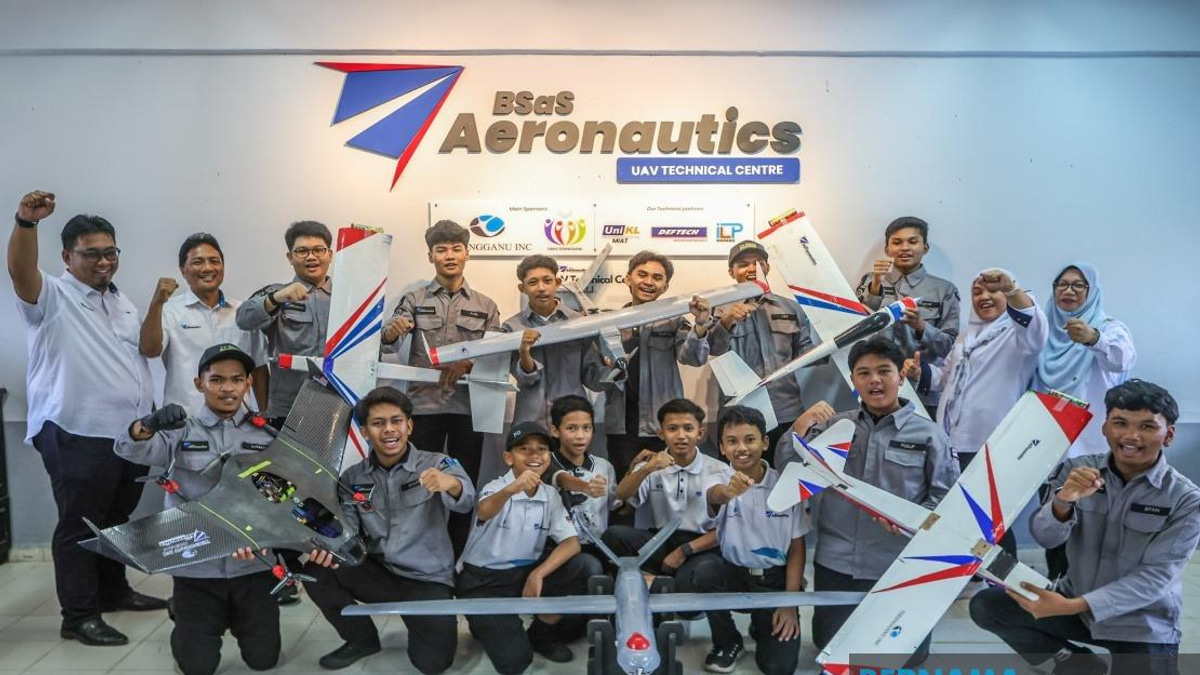 SMK Bukit Sawa Takes Flight: Students Build Advanced UAVs in Groundbreaking School Programme