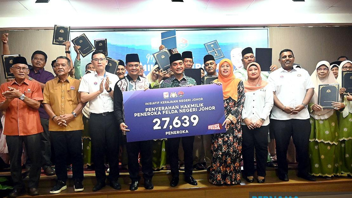 Johor Resolves 99.99% of FELDA Land Title Applications in Historic Settlement