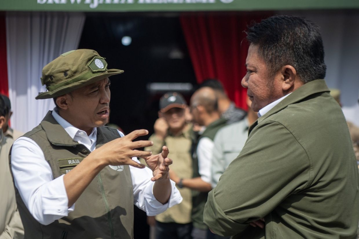 Indonesia's Anti-Corruption Watchdog Probes Missing Funds in Forestry Minister Bribery Case