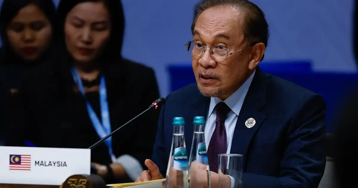 Malaysia to explore settling foreign trade in local currencies, says Anwar