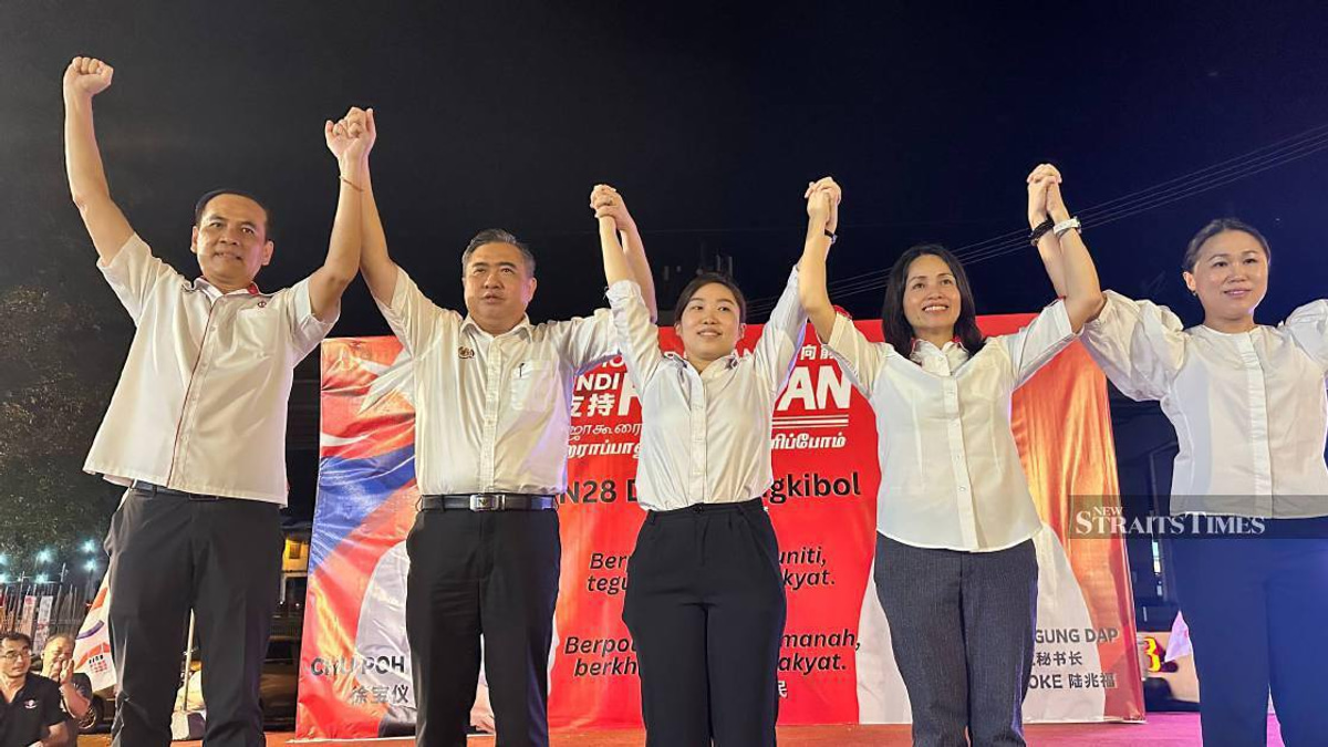DAP Fields Lawyer Chu Poh Yee as First Johor Candidate in Mengkibol Bid