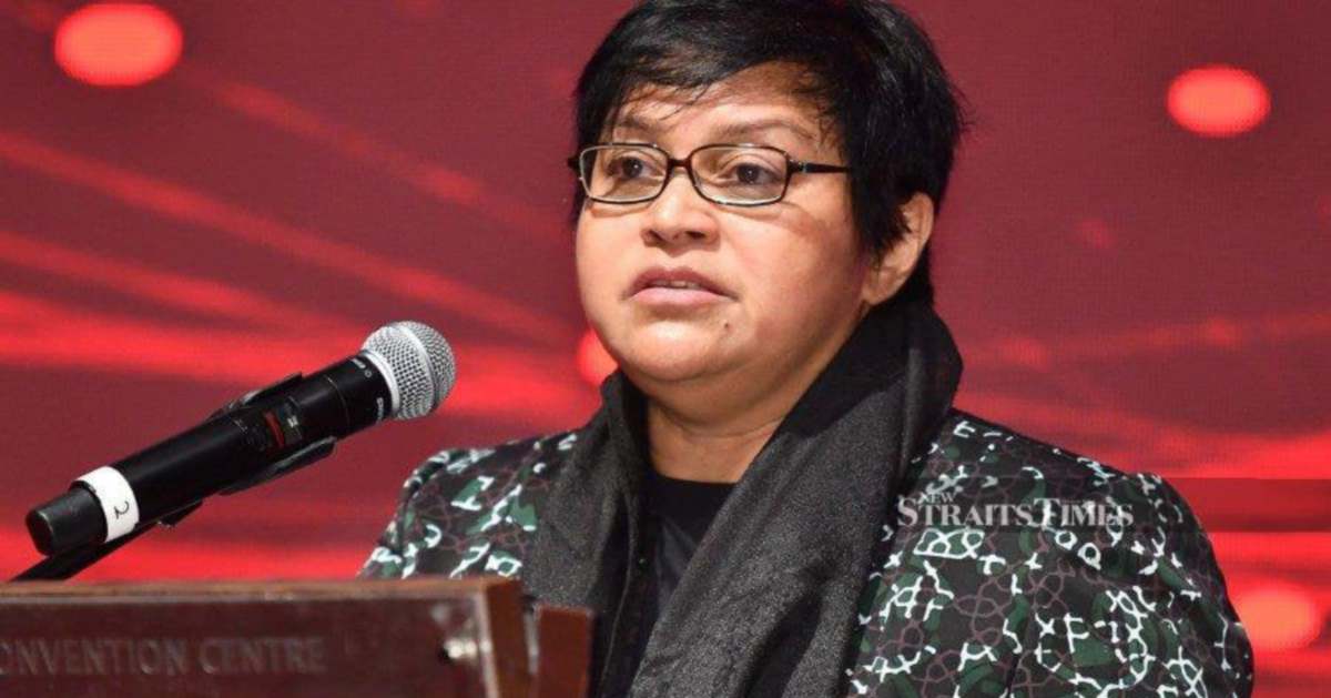 Johor Coalition Talks Must Wait Until After Election Results, Says Azalina