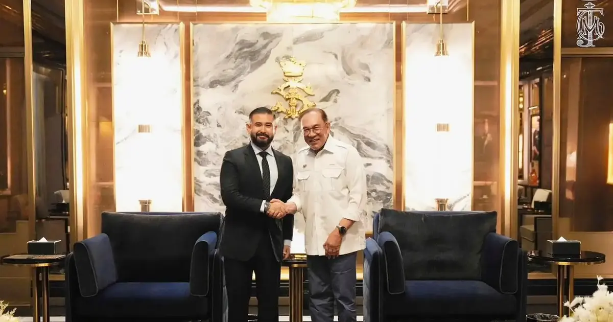 Anwar and Johor Regent Agree to Strengthen Centre-State Partnership