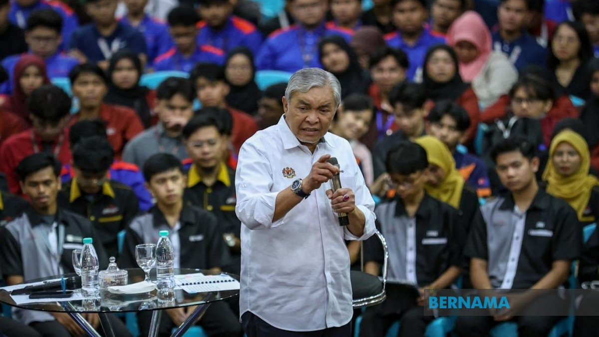 Deputy PM Urges Gig Workers to Embrace TVET Training for Career Advancement