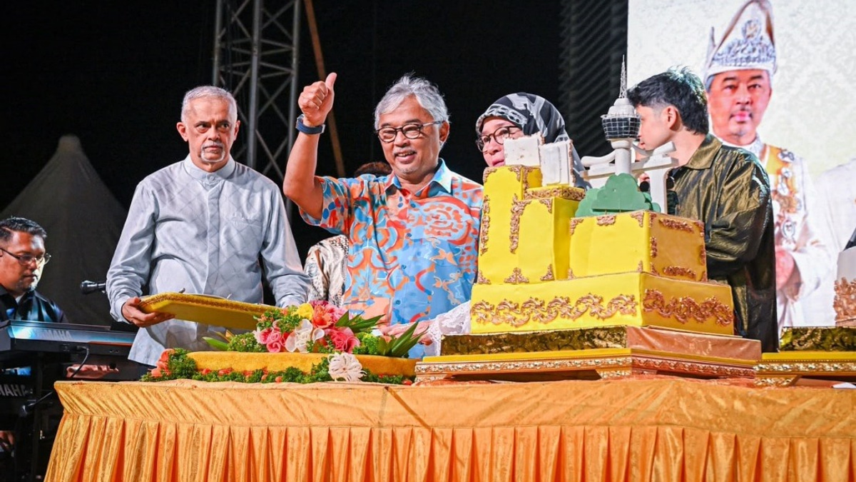 Sultan Abdullah, Tengku Ampuan Officiate Kuantan 188 Festival Celebration
