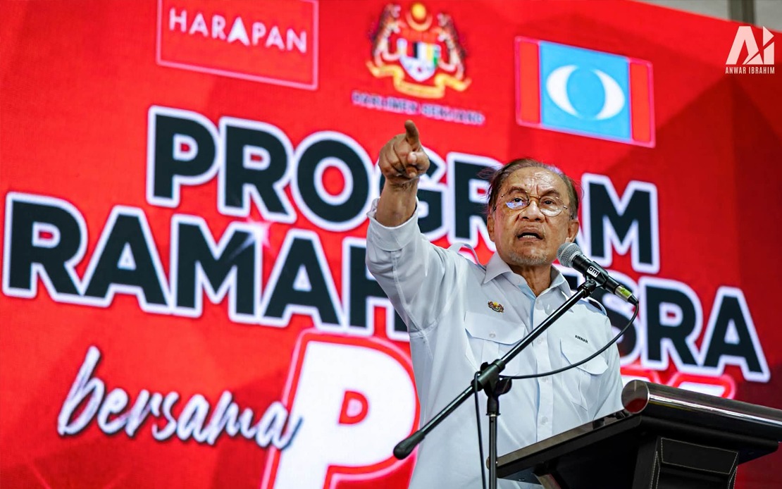 Anwar to Raise Malaysian Durian Trade with China's Premier
