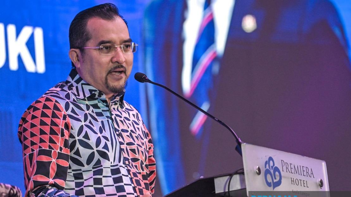 MARA To Deploy Ex-Military Personnel As Full-Time MRSM Wardens To Strengthen Student Discipline