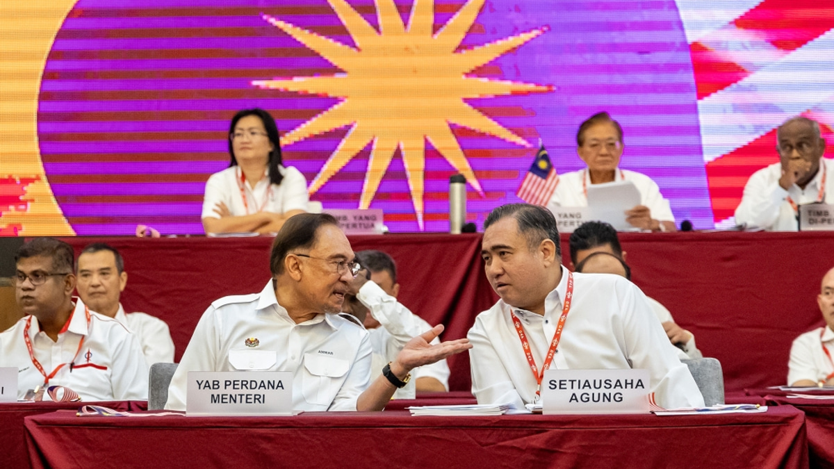 DAP Commits to Pakatan Coalition Despite Calls for Faster Reform Agenda