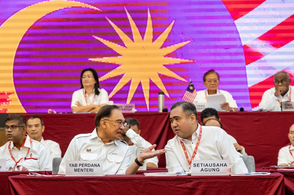 DAP Commits to Pakatan Coalition Despite Calls for Faster Reform Agenda