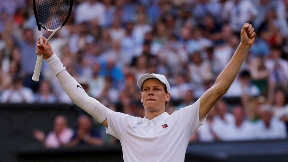 Sinner's Wimbledon Bid Clouded by Injury Concerns as Djokovic and Zverev Circle