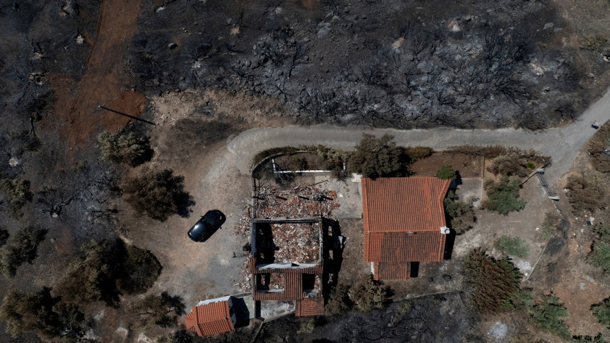 Greece Declares Emergency Wildfire Alert as Multiple Regions Face Extreme Risk