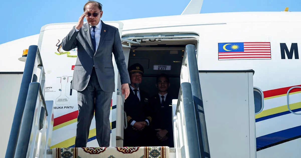 Anwar Returns from Turkmenistan Tour, Focuses on Penang Development and Media Engagement