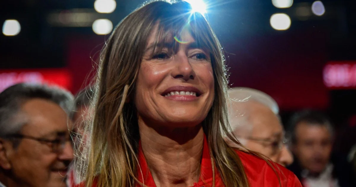 Spanish Court Bans PM's Wife from Leaving Country Pending Corruption Trial