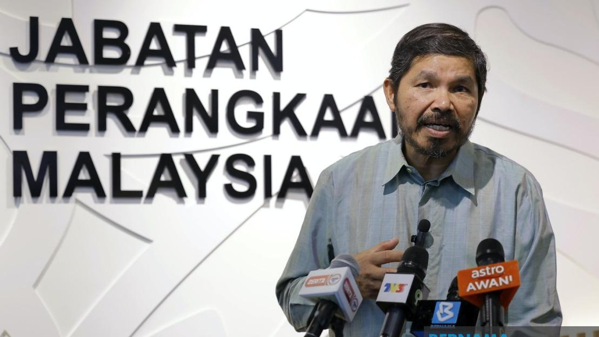 Malaysia Must Boost Bumiputera Presence in High-Growth Sectors, Says Statistics Chief