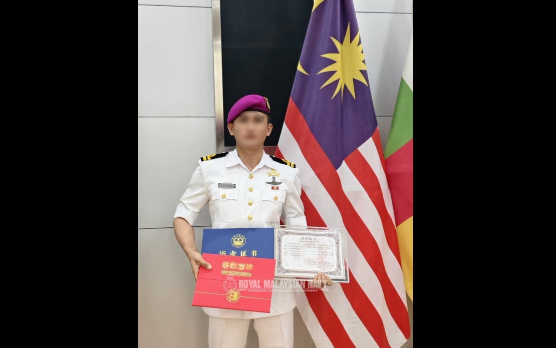 Selangor Sultan Praises PASKAL Officer's Top Sniper Training Achievement in China