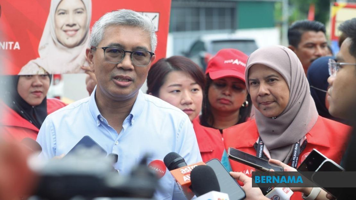 Tengku Zafrul: Voter Support Strong for PH's Pilah Candidate