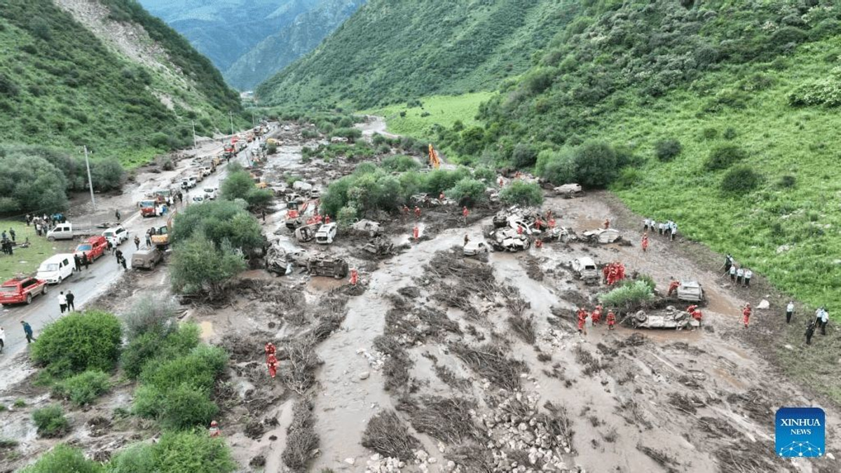 Flash flood kills 10 in China's Gansu as Typhoon Noul sweeps across southern region