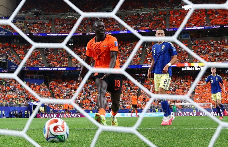Brobbey's brace seals his case as next Dutch frontman after inspired Koeman gamble