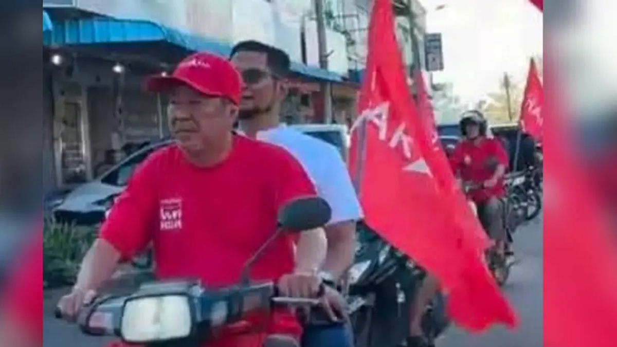Transport Minister Loke Slams PKR and DAP Members Over Helmet Violations