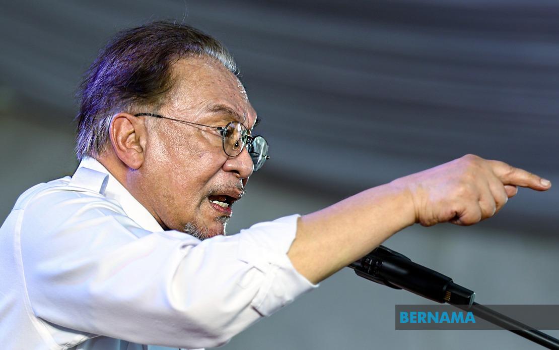 Leadership Must Engage Fairly With All Communities, Says Anwar
