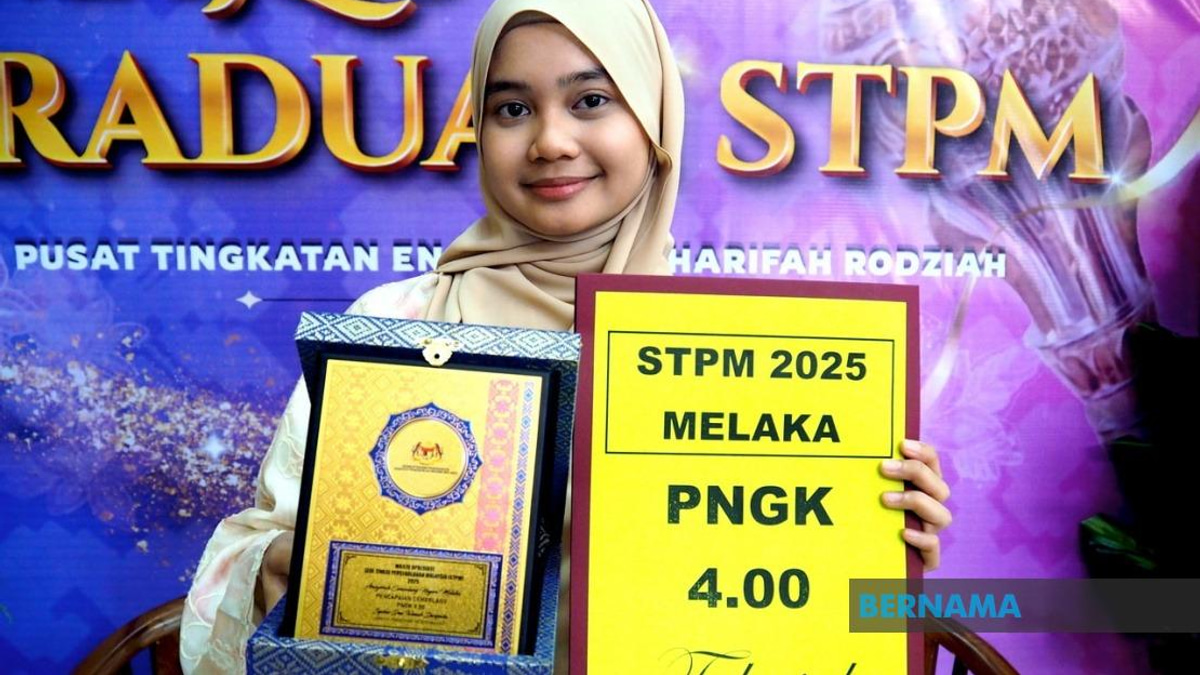 Father's Parting Words Drive Melaka Student to Perfect STPM Score