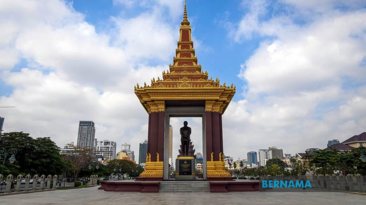 Southeast Asia's Regional Powers Chart Ambitious Paths on Technology, Energy and Development