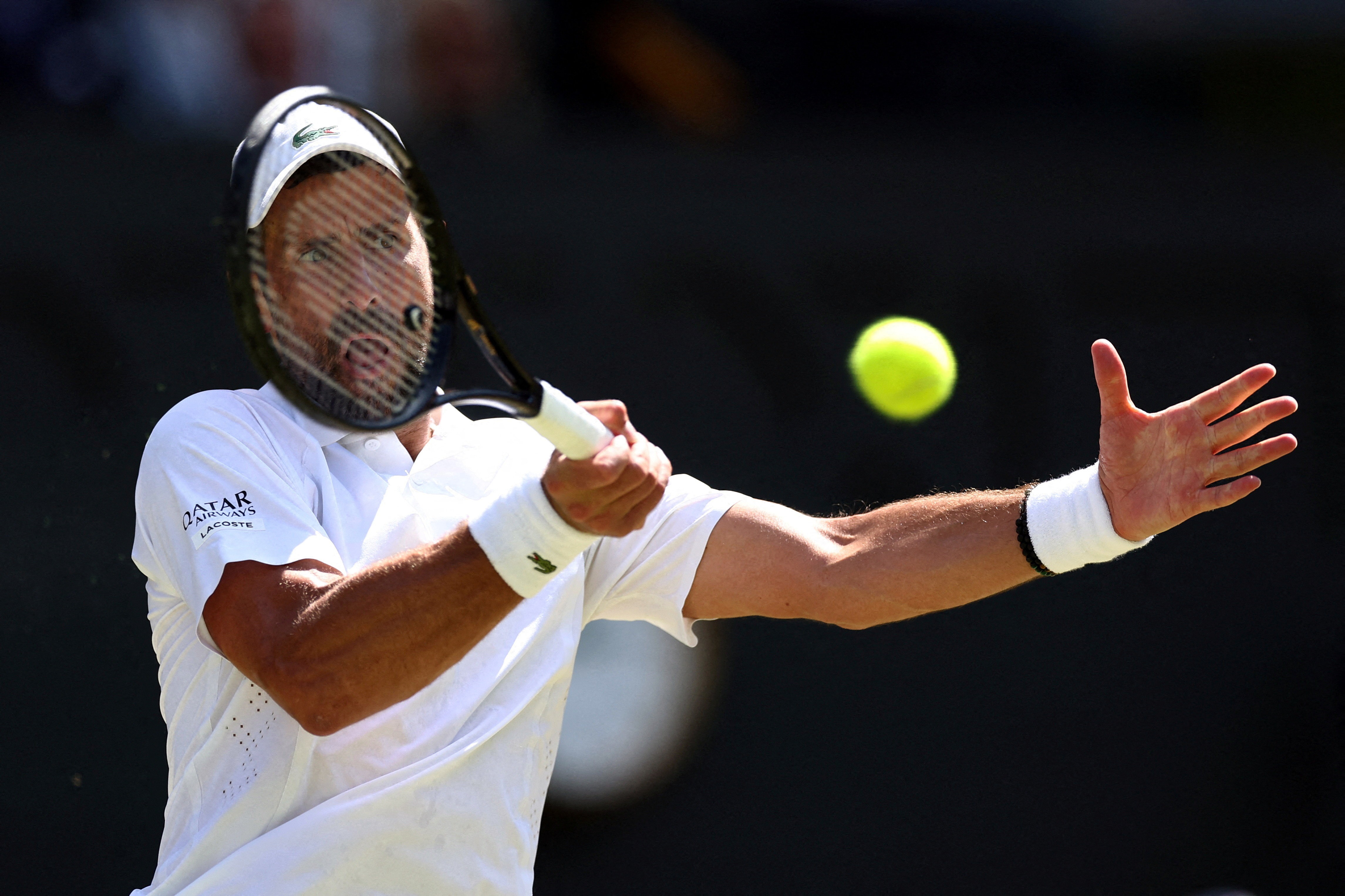 Djokovic Battles Past Auger-Aliassime in Epic Wimbledon Quarterfinal, Advances to Semis