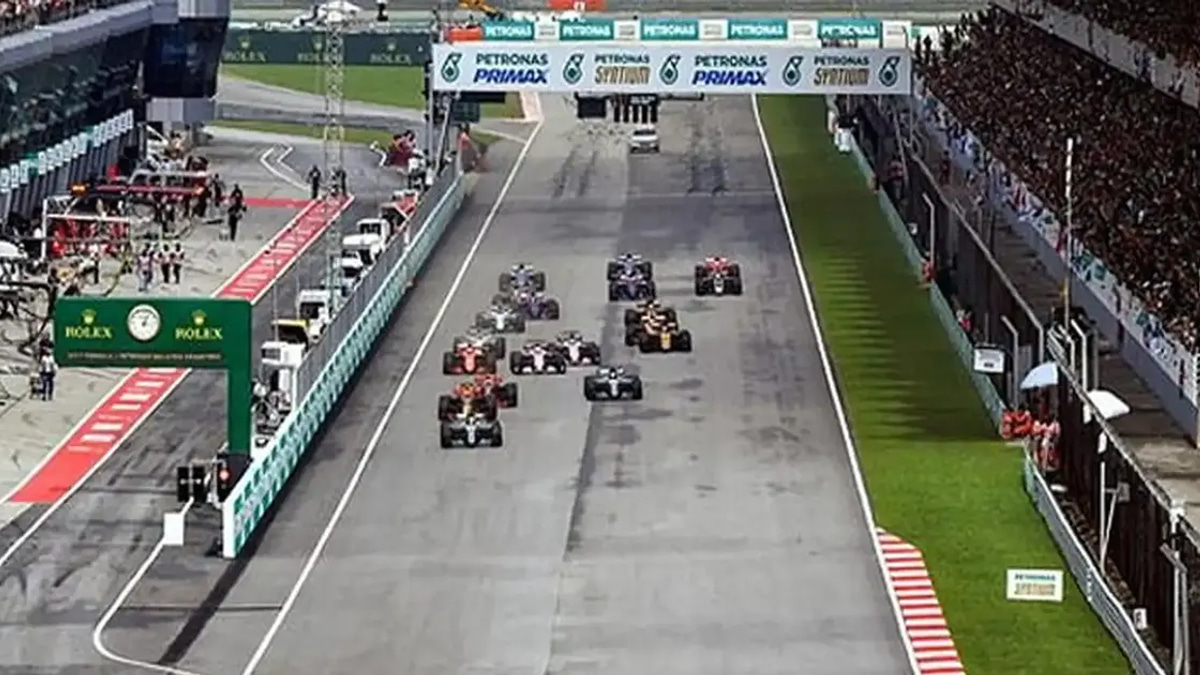 Malaysia Set to Gain Economic Boost from Hosting Bahrain Grand Prix, Zahid Says