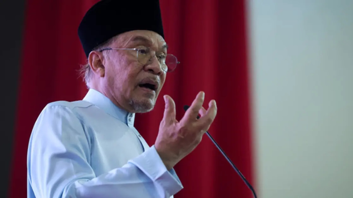 Anwar's Alliance With Umno Portrayed as Unreciprocated Service by PKR Youth
