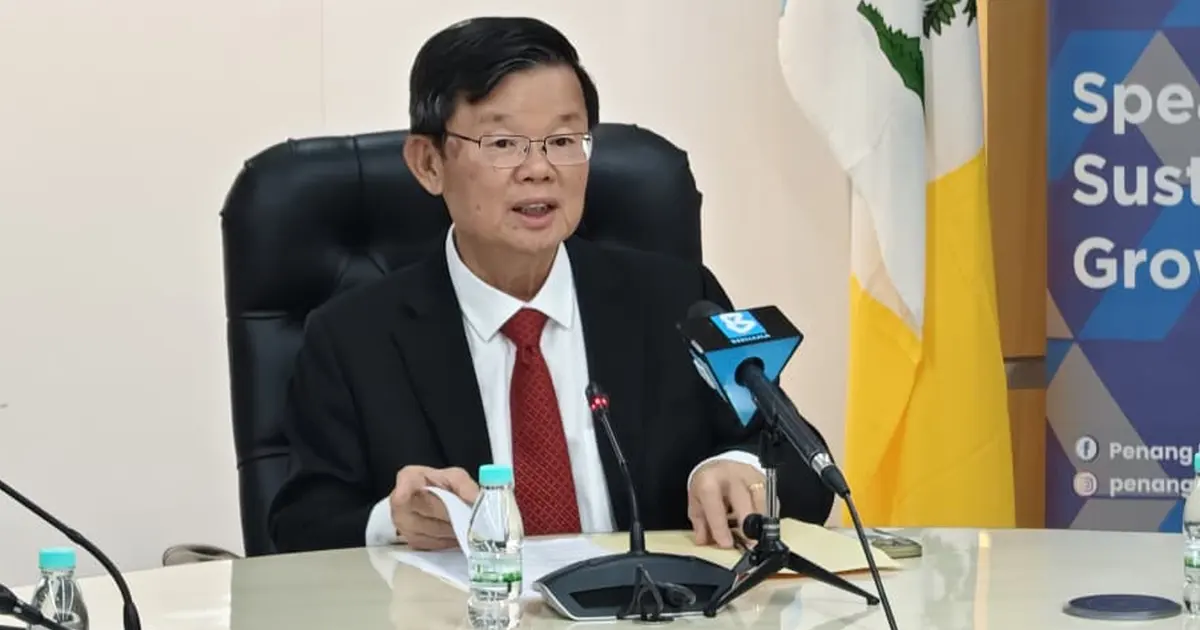 Chow Rejects Sanusi's Call to Review Penang Land Lease Terms